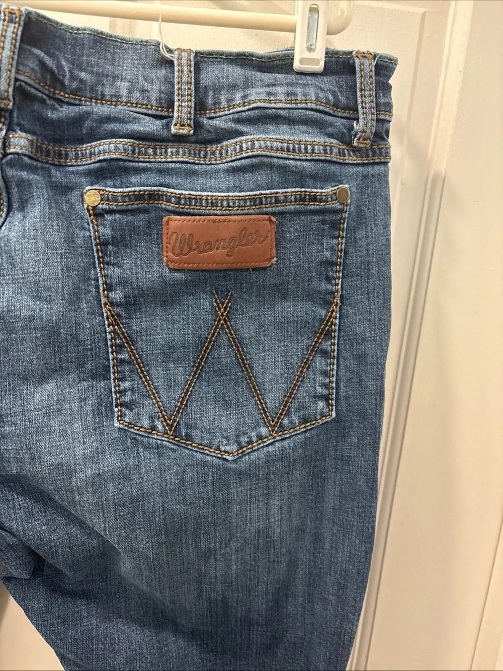 Wrangler Retro Men’s Slim Straight Jeans Size 38x32 Dark Wash Cowboy Western